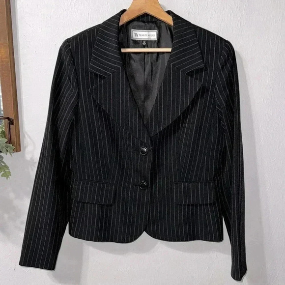 Travis Ayers Black With Pink Pinstripes Blazer Size 12 - Picture 1 of 6